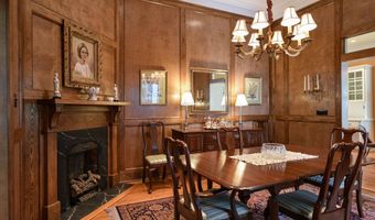 160 Ave C, Apalachicola, FL 32320