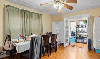 189 Smith St, Cranston, RI 02905