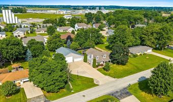 3325 IRENE St, Appleton, WI 54913