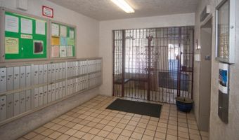 1447 Kewalo St 408, Honolulu, HI 96822