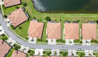 5440 SUNSET FALLS Dr, Apollo Beach, FL 33572