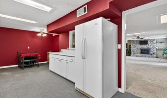 1329 Oakdale Dr, Bartlesville, OK 74006