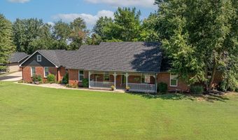 2104 Cedarcrest Ct, Arkansas City, KS 67005