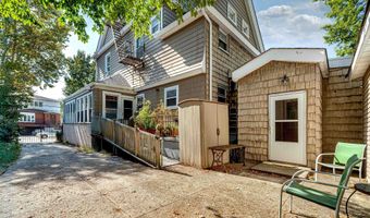 93 W 35TH St, Bayonne, NJ 07002