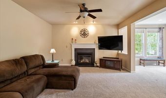 2004 Battlewood Rd, Apex, NC 27523