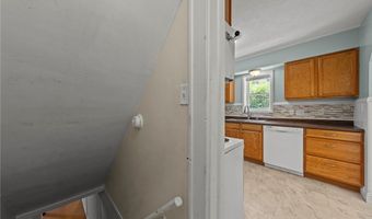2318 Mogadore Rd, Akron, OH 44312