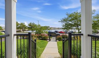 306 Deal Lake Dr 53, Asbury Park, NJ 07712