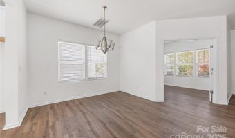 723 Yorkshire Dr, Albemarle, NC 28001