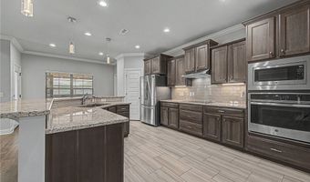 951 NW Pautsky Ave, Bentonville, AR 72713