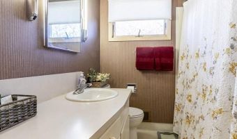 1716 N St, Aurora, NE 68818