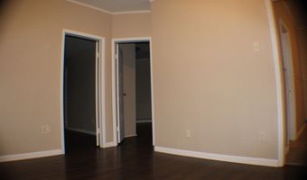 22 E 29TH St, Bayonne, NJ 07002