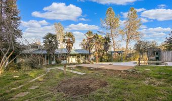 6776 Digger Pine Ln, Anderson, CA 96007