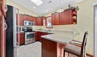 1408 Katherine St, Auburn, IN 46706