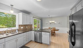 10930 Timberline Dr, Allendale, MI 49401