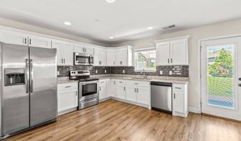 2067 Downstream Dr, Ashland City, TN 37015