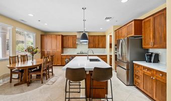 10540 Pinion Trl, Escondido, CA 92026