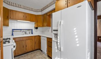 1002 Carroll Ave, Ames, IA 50010