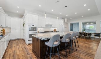 735 E 850 S, Centerville, UT 84014