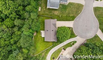 11484 Cameron Ave, Allendale, MI 49401
