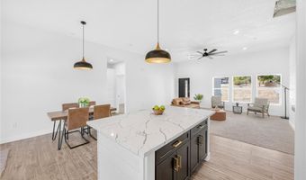 18620 SYMERON Rd, Apple Valley, CA 92307