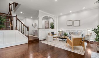 7822 ORACLE Pl, Potomac, MD 20854