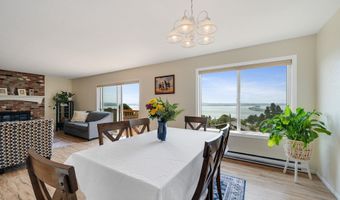 416 CHINOOK Ave, Astoria, OR 97103