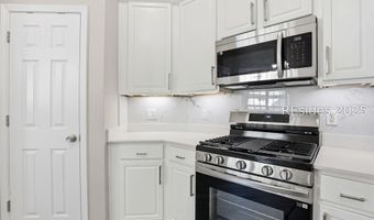 218 Pinecrest Cir, Bluffton, SC 29910