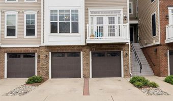42227 CANARY GRASS Sq, Aldie, VA 20105