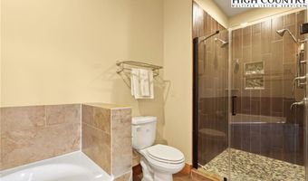 552 Penny Ln 2B, Banner Elk, NC 28604