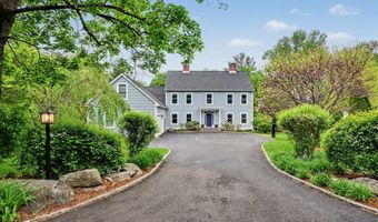 518 Hoyt St, Darien, CT 06820
