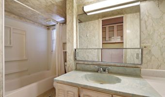38410 N Lakeside Pl, Antioch, IL 60002