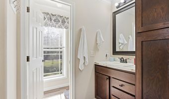 7970 SW 14th Pl, Bell, FL 32619