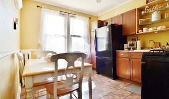 162 W 32ND St, Bayonne, NJ 07002