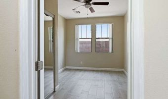 10464 Calico Pines Ave, Las Vegas, NV 89135