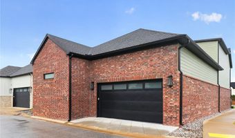 3401 SW Awakening Ave, Bentonville, AR 72713