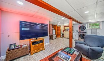 719 Howard Rd, Ashtabula, OH 44004