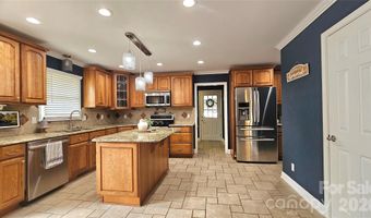 1121 Smith St, Albemarle, NC 28001
