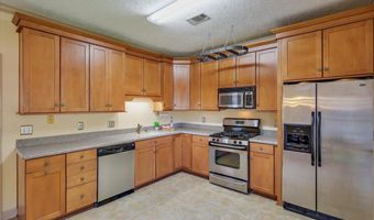 242 Commonwealth Ave, Brandon, MS 39047