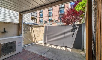 909 S STREEPER St, Baltimore, MD 21224