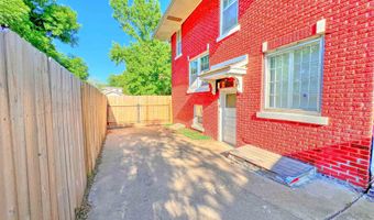 909 N 2nd St, Arkansas City, KS 67005