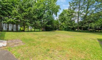21 Windham Rd, Bristol, CT 06010