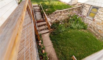 1134 Atchison St, Atchison, KS 66002