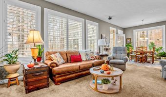 7680 Black Walnut Dr, Avon, IN 46123