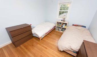 1524 N KENTUCKY St, Arlington, VA 22205