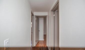 881 Asbury Rd, Anderson Twp., OH 45255