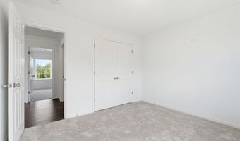 42222 CAMERON PARISH Dr, Ashburn, VA 20148