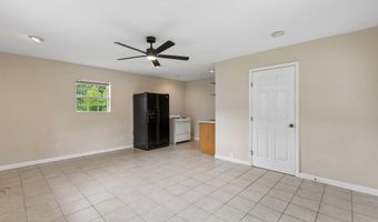 27 Chantilly Ter, Bay St. Louis, MS 39520