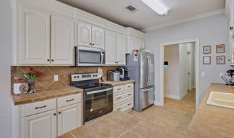 318 Towne St, Brandon, MS 39042