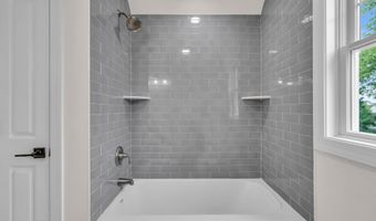516 13th Ave, Belmar, NJ 07719