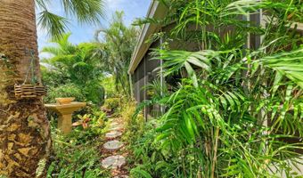 136 CRESCENT Dr, Anna Maria, FL 34216